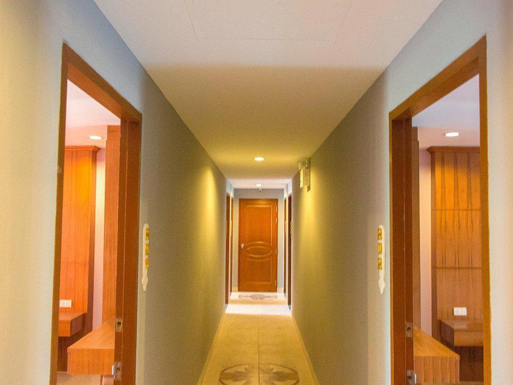 Lucky Inn Residency パッタヤー エクステリア 写真